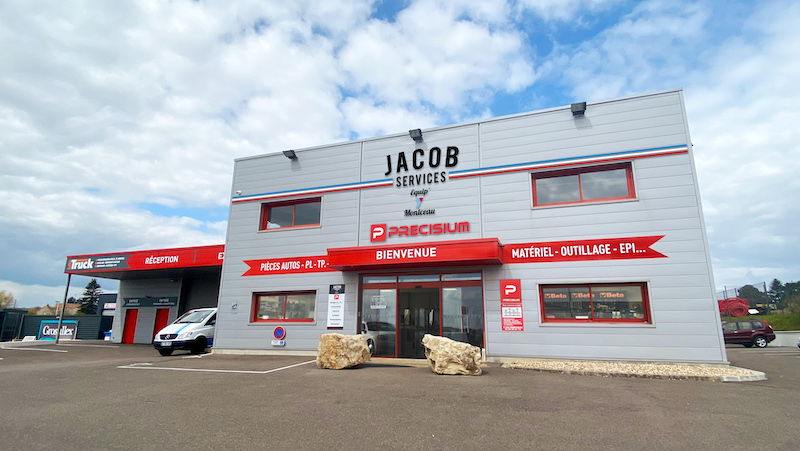 JACOB SERVICES MONTCEAU